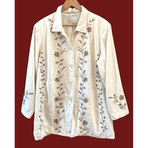 Vintage Susan Graver Embroidered Floral White Button Down Blouse Cottagecore